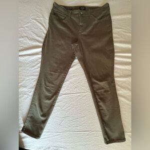 NYDJ Ami Skinny Legging Pants Size 10 Olive Green